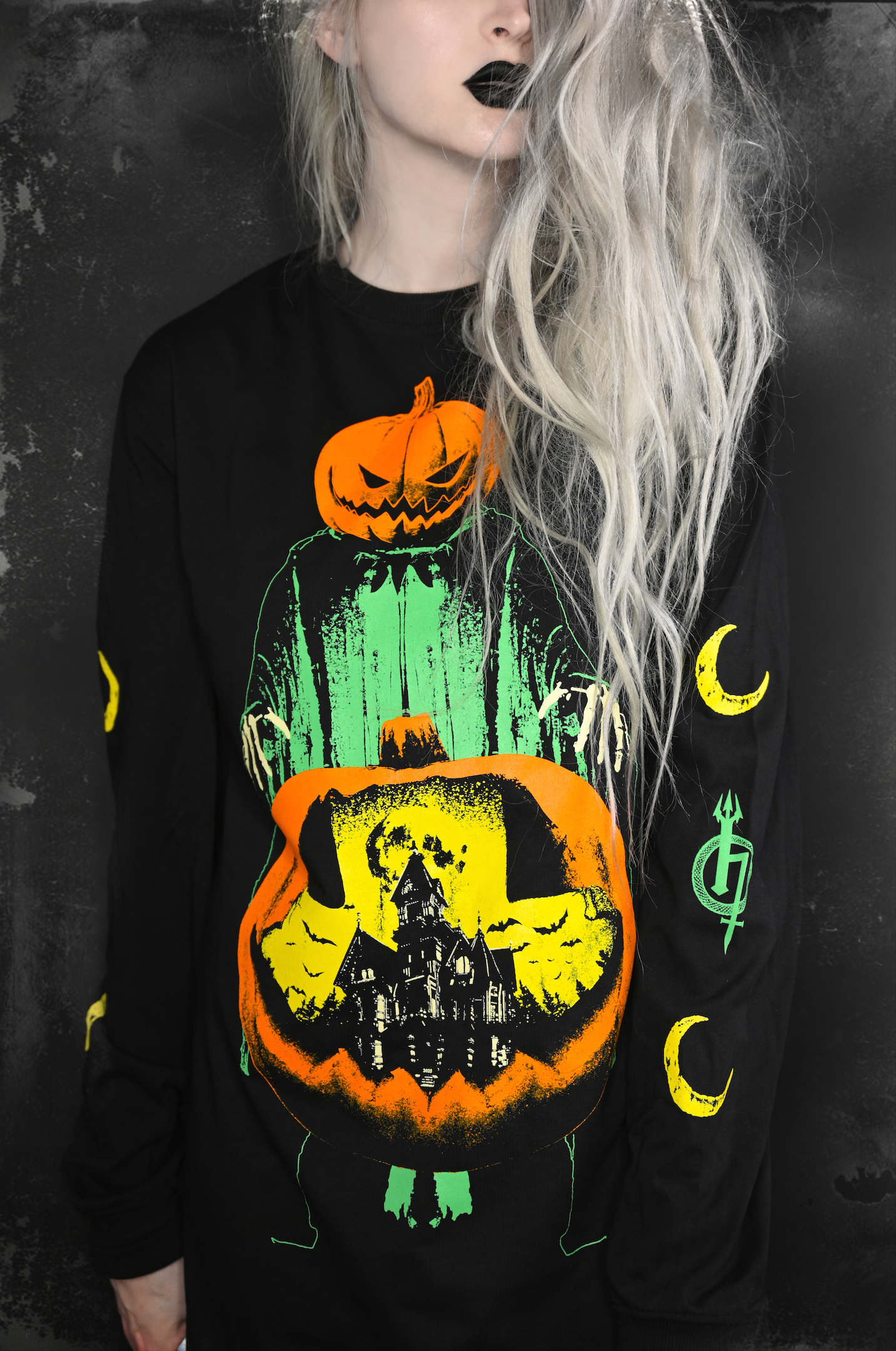 Haunted Hollow Long Sleeve Tee